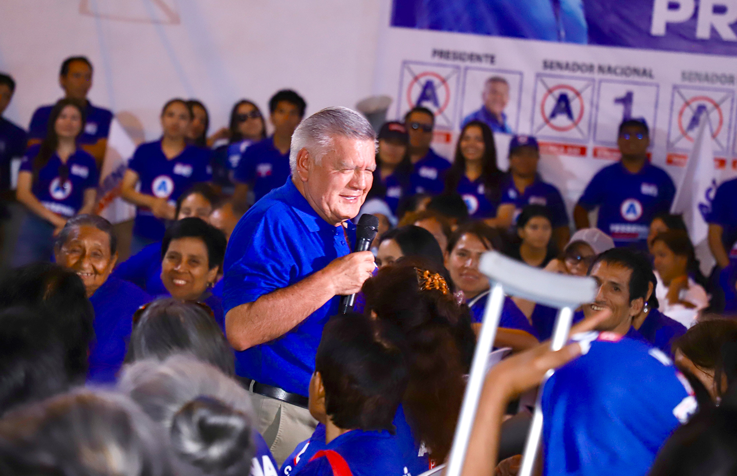 Elecciones 2026: Acuña entregará un proyecto de ley para que más peruanos tengan título de propiedad