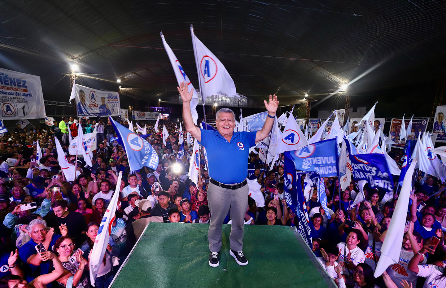 Moyobamba: César Acuña se comprometió a garantizar energía para Tarapoto y toda la región San Martín